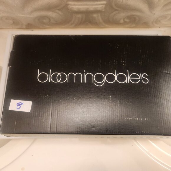 Gentle Souls "Lavern " Crocheted Knit Sandals. NIB (replacement box). Size 9 - Picture 15 of 15